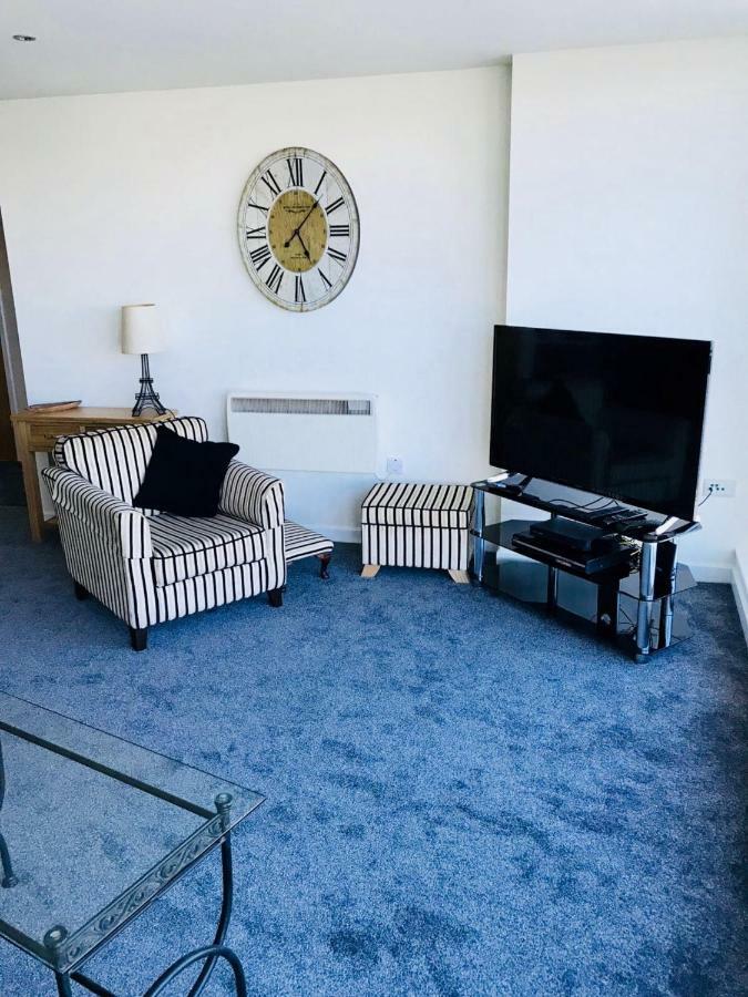 בלפסט Luxury 2 Bedroom Apartment In Prime City Location מראה חיצוני תמונה